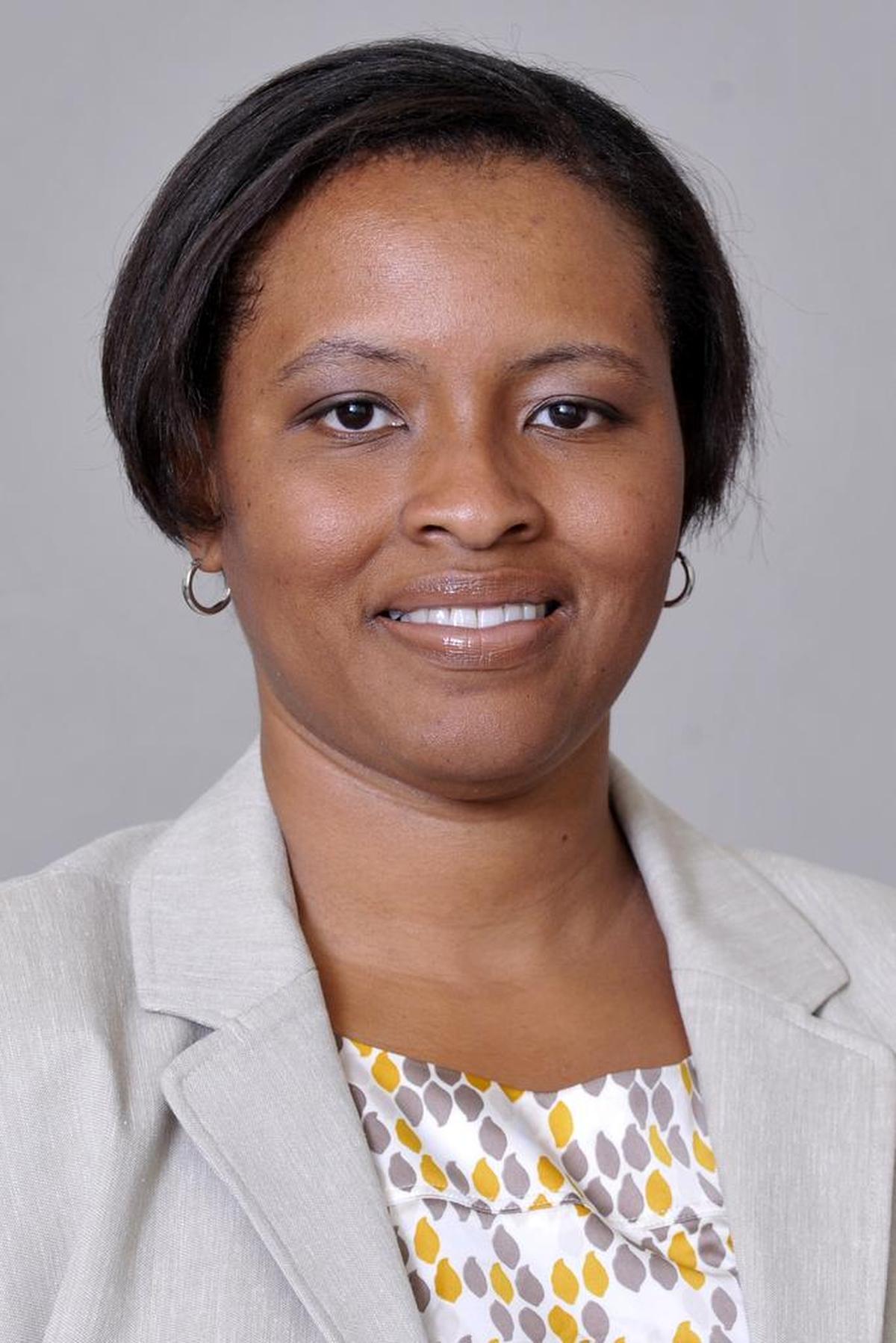 Akeshia Craven-Howell