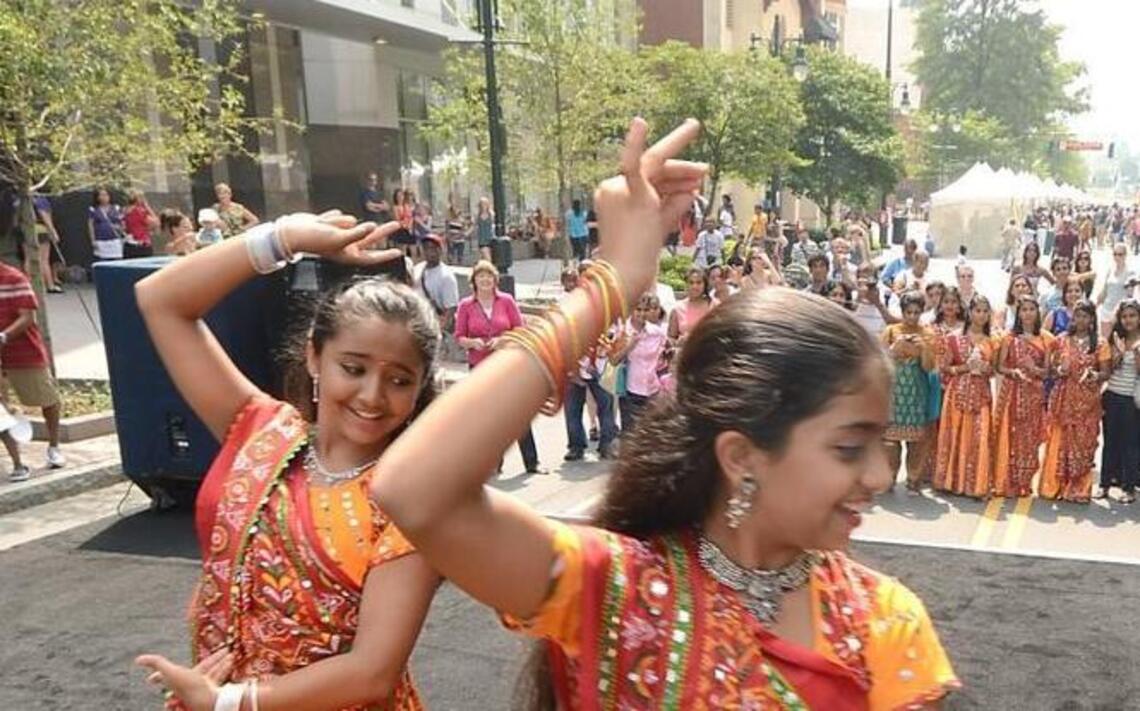 Weekend races, festivals will bring out thousands