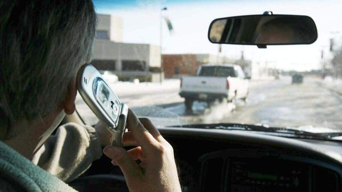 Drivers, no texting in traffic is allowed