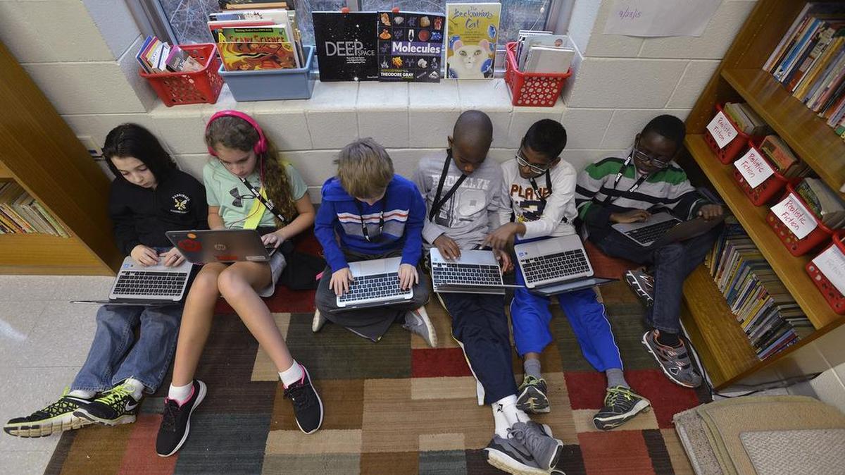 Barringer Academic Center is one of seven CMS magnet schools that got the top honor from Magnet Schools of America.