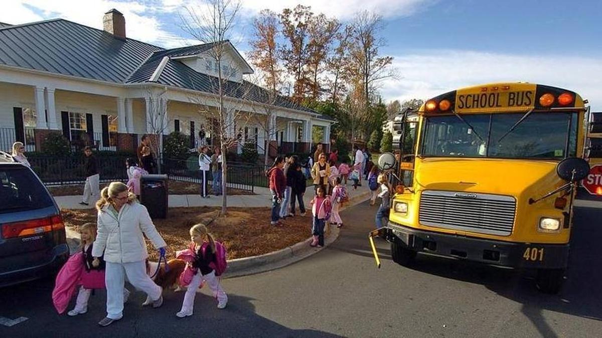 
Charlotte-Mecklenburg Schools students will get out three hours early Wednesday under the first of the district’s new early release days.
