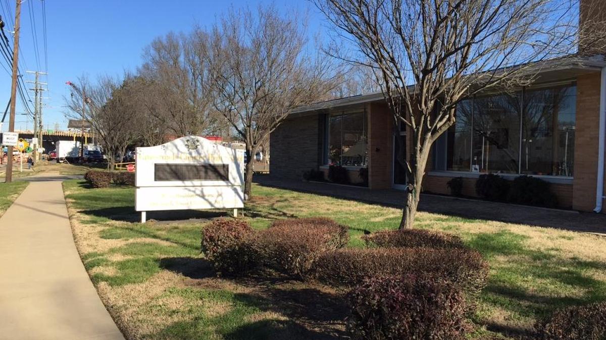 Crossroads Charter High School on North Tryon Street served students who had not done well in other settings.