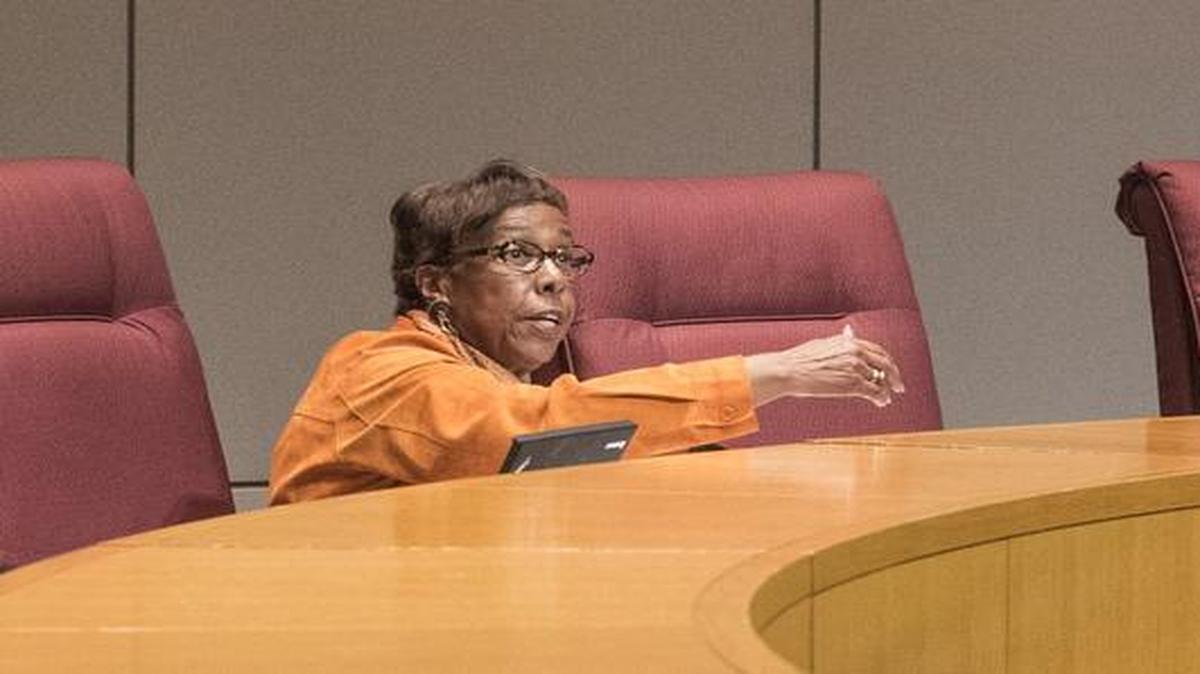 Ruby M. Jones, left, District 3 board member, Ericka Ellis-Stewart, board member at large, and Mary McCray, board chair. The Charlotte-Mecklenburg school board will meet Monday to review Superintendent Ann Clark’s budget plan before voting on May 10.