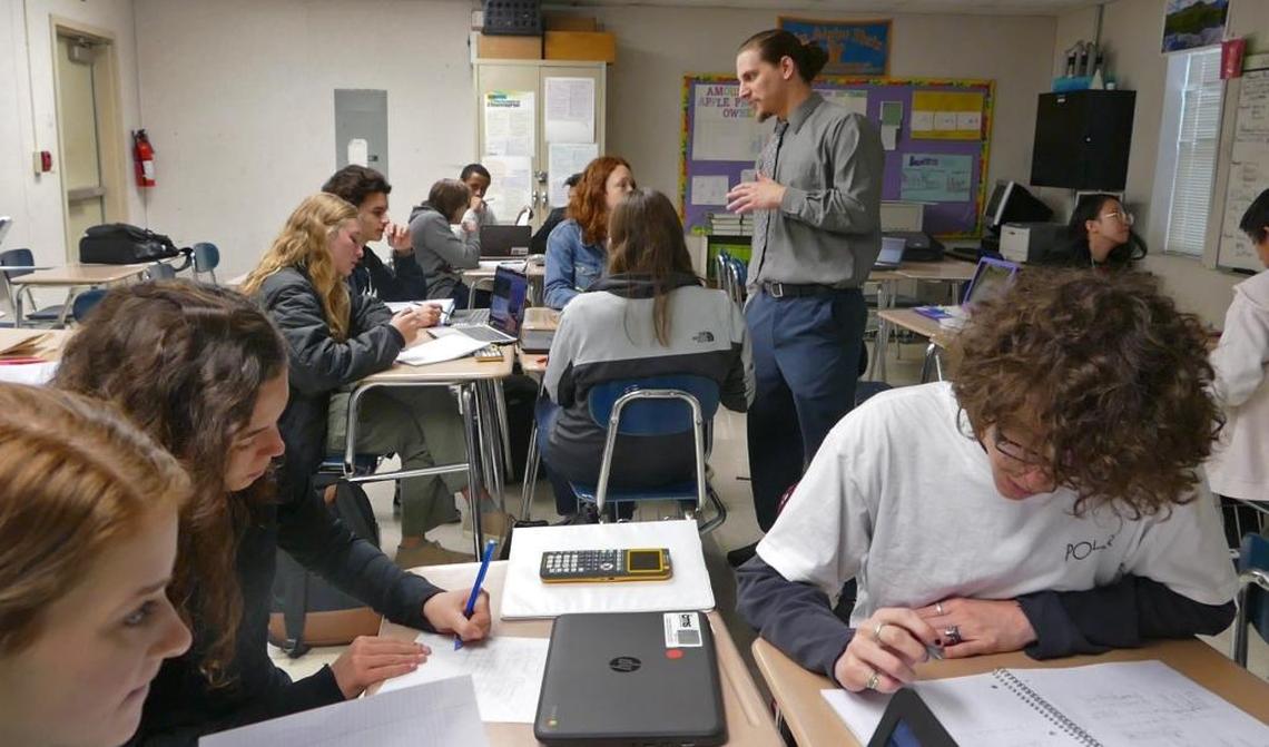 Darrell Ritsick, a teacher in Olympic’s executive leadership school, teaches Advanced Placement calculus. One of the superintendent’s concerns about the small schools is equal access to AP classes.