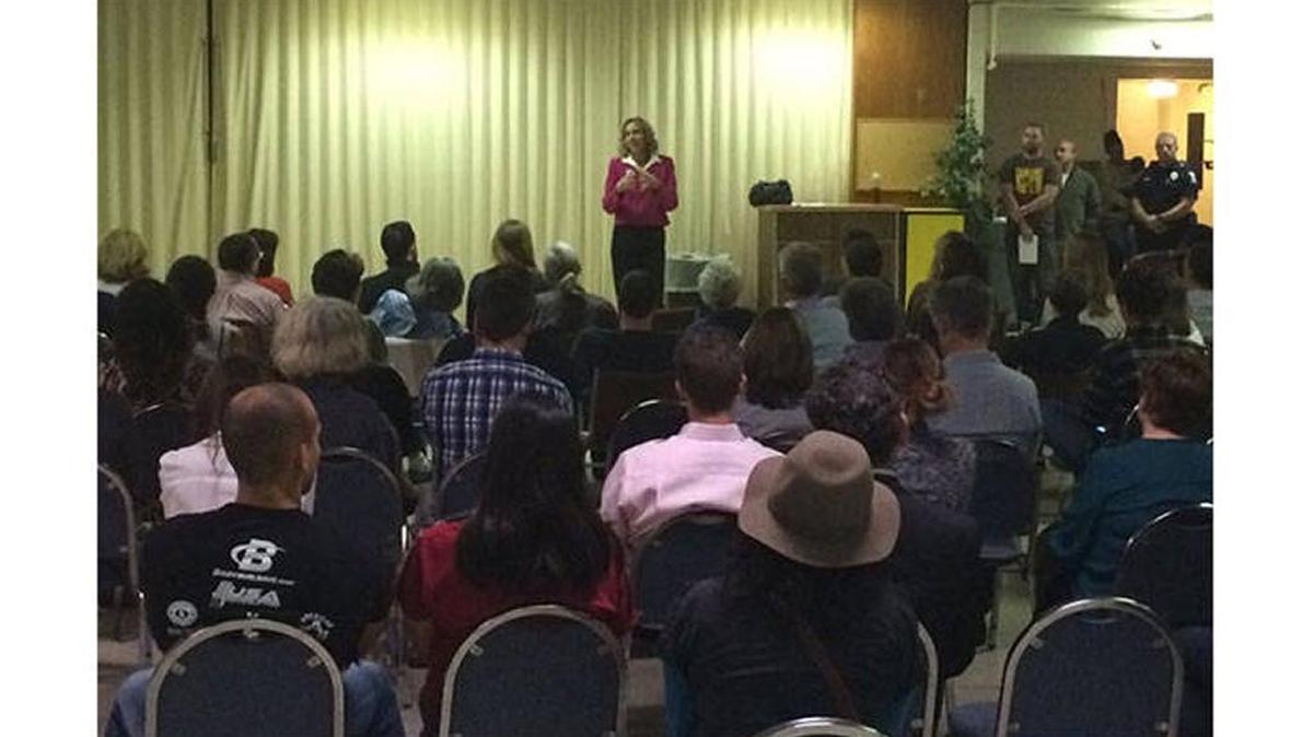 Mayor Jennifer Roberts addresses group at Plaza Midwood community meeting