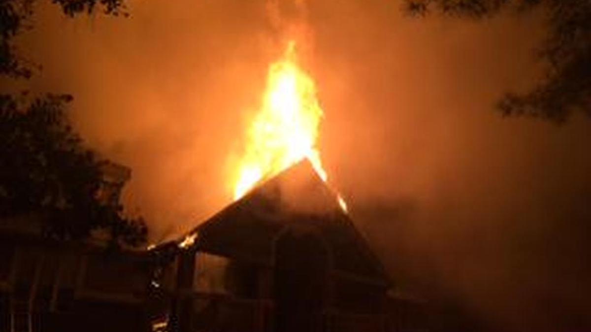 
Charlotte firefighters arrived to flames shooting from the Regency apartments on Water Oak Road Saturday morning at North Sharon Amity Road.
