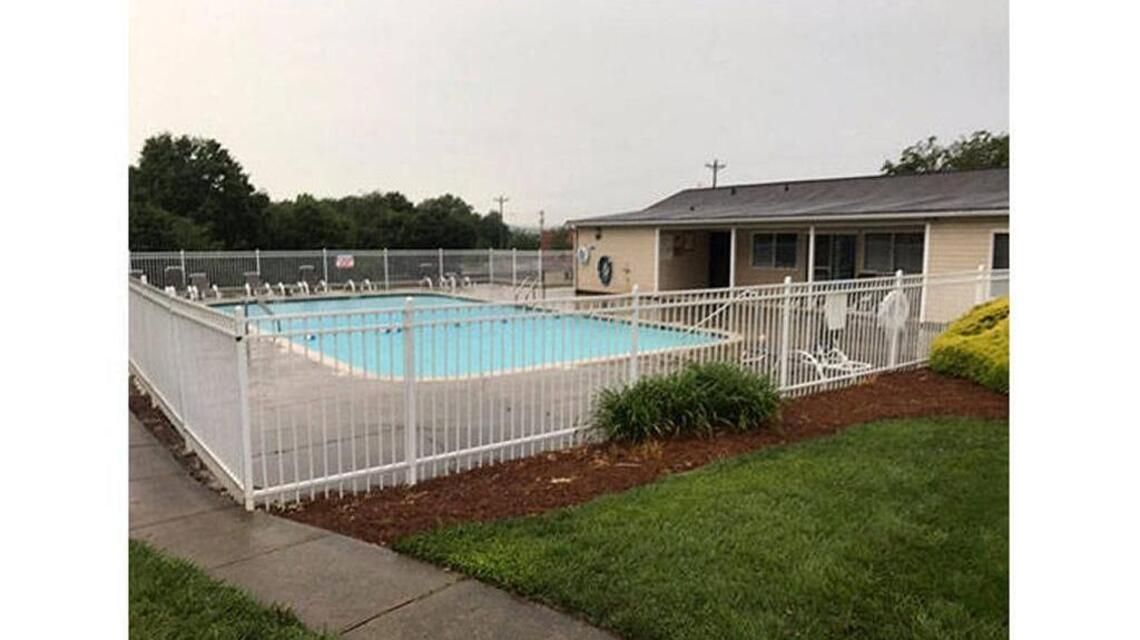 5-year-old drowns at Statesville apartment complex pool