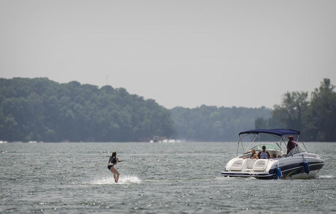 Boaters enjoy time on the water near Ramsey Creek County Park at Lake Norman, NC.
