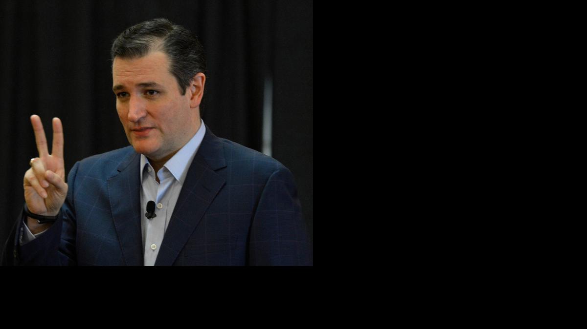 
Presidential candidate and U.S. Senator Ted Cruz answers questions from supporters at the Holiday Inn in Rock Hill on Friday. . 
