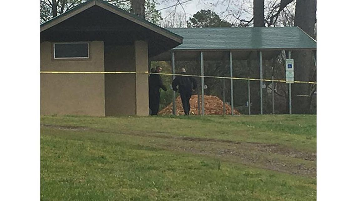 Site of shooting investigation that left 14-year-old Charlotte girl dead.