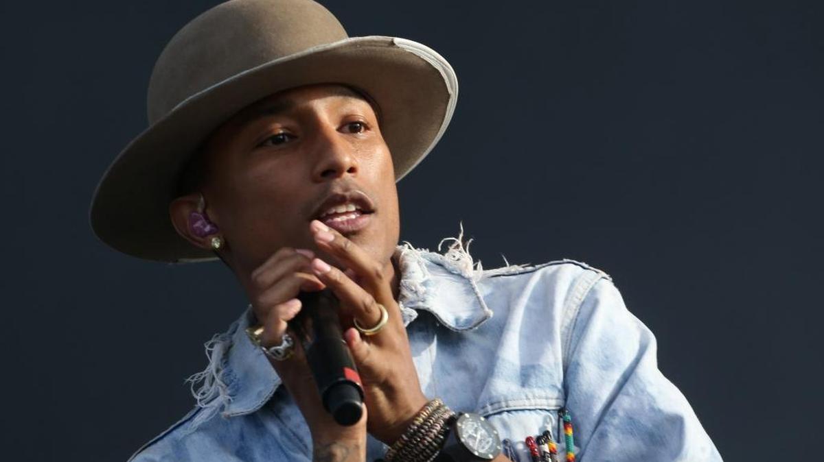 The newly-released song ‘Don’t Don’t Do It!’ featuring Kendrick Lamar is about the Keith Scott shooting, artist Pharrell Williams says.