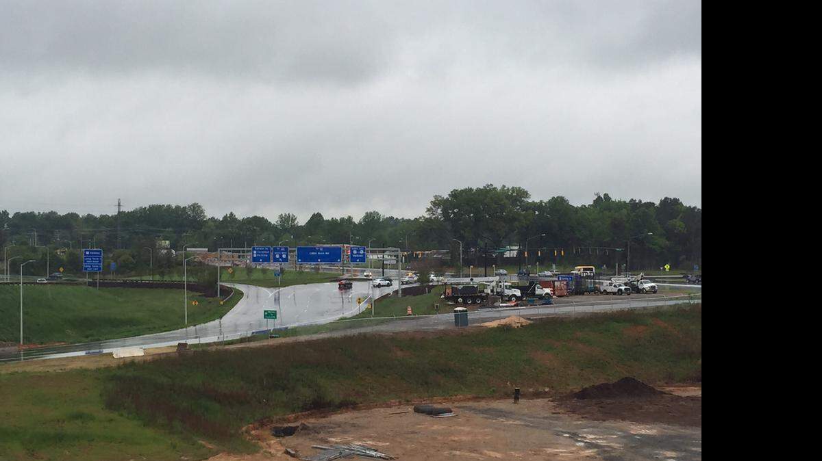 
Charlotte Douglas International Airport on Saturday opened the final leg of its new entrance and exit roads, completing the Josh Birmingham Parkway realignment project and giving drivers a more direct path to and from the terminal, airport officials said.

