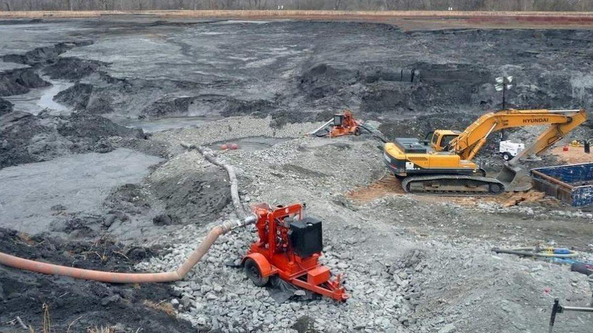 
A concrete pipe below this coal ash impoundment at the Dan River Power Plant in Eden N.C. failed, releasing coal ash and ash pond water into the Dan River in 2014. 
