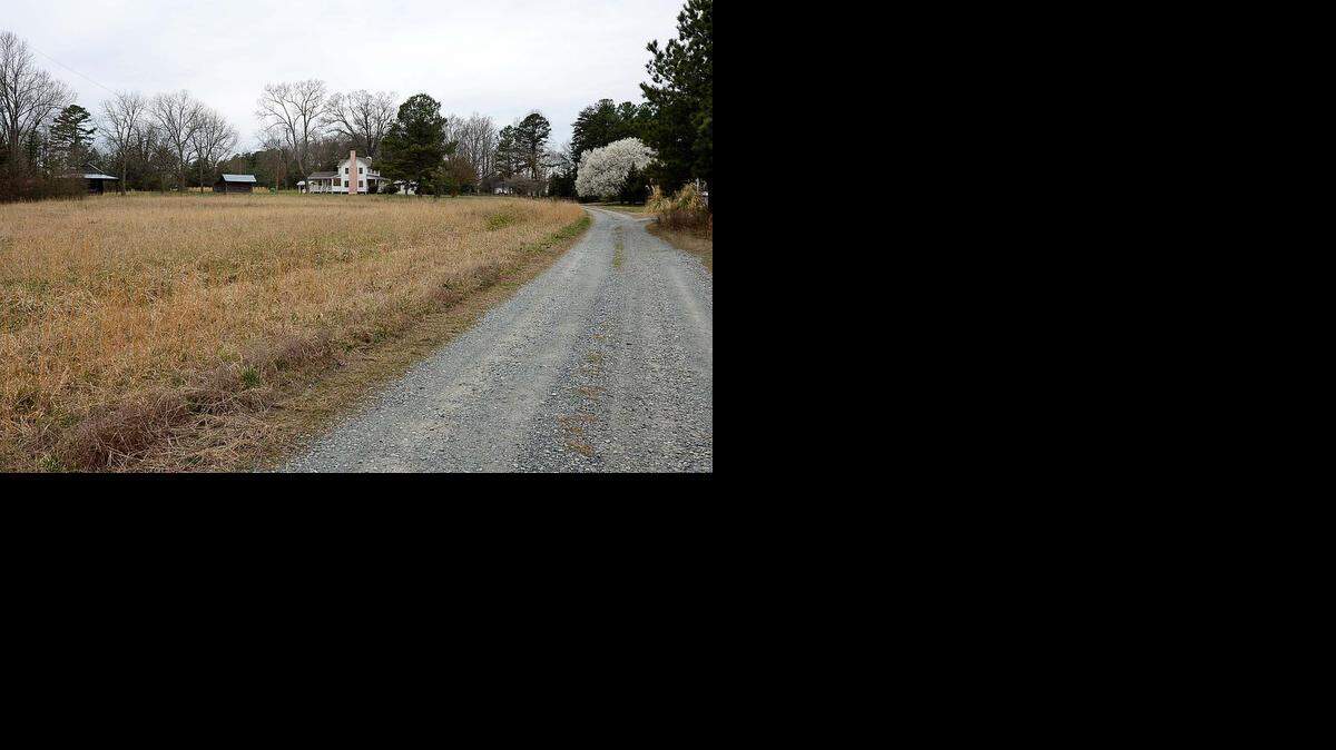 
The Charlotte-Mecklenburg Historic Landmarks Commission is looking for a very unusual tenant for the Edward M. Rozzell House and farm on Rozelles Ferry Road. Director Dan Morrill is trying to find someone who will put the old farm back into production to grow fresh produce.
