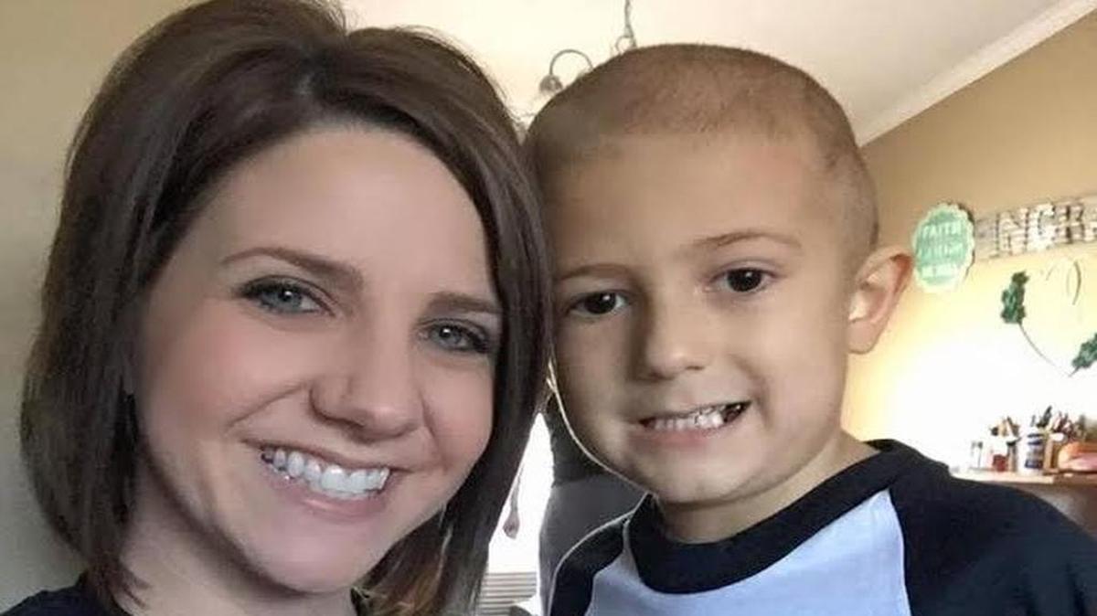 Jaxon Ingram, 5, seen here with his aunt, Kelly Blackmon, has been battling leukemia since October. Family members say Jaxon has received mail from around the world.
