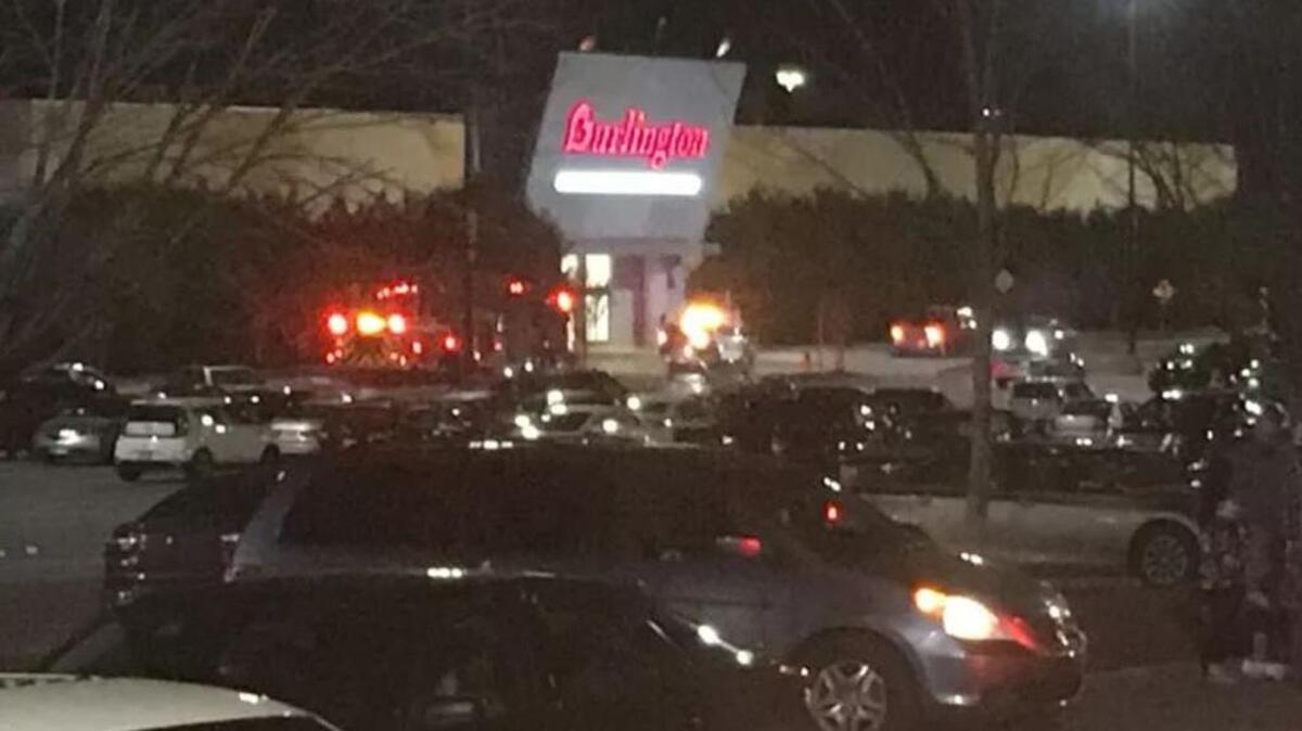 A rumor of gunfire at Concord Mills mall worried shoppers Saturday night. Police didn’t find any weapons.