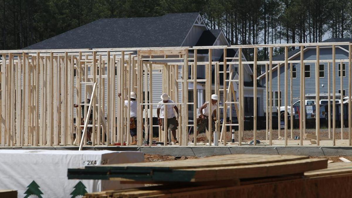 New homes under construction near Lake Wylie off Allison Creek Road in the Palm Tree Cove development.
