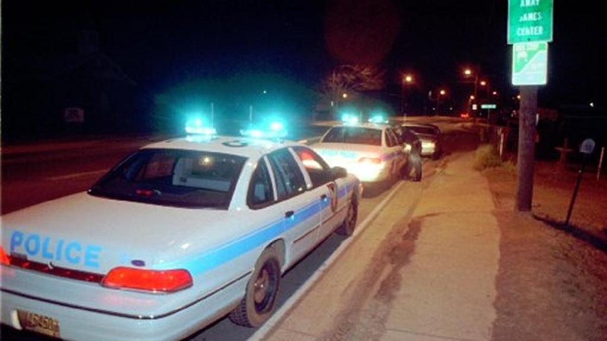 Charlotte-Mecklenburg police are investigating an early-morning shooting at a north Charlotte motel that left one man dead.