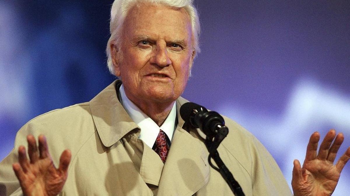 Should there be a national holiday in honor of the Rev. Billy Graham?