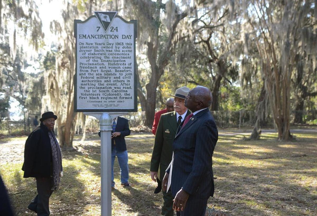 Congressman Jim Clyburn and other guests explore the Emancipation Day site during a tour of the relevant historical sites to the Reconstruction Monument Project on Dec. 15, 2016, on the United States Naval Hospital Beaufort campus in Port Royal.