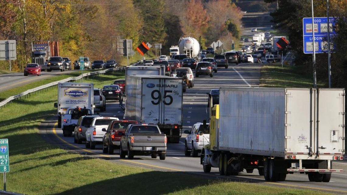 Traffic on Interstate 77 north of exit 28 in Cornelius, Friday, November 13, 2015. North Carolina Senators Jeff Tart (R-Meck.) and David Curtis (R-Lincoln) along with North Carolina House members John Bradford (R-Meck.) and Charles Jeter (R-Meck) announced their signing of a letter they will send to Governor Pat McCrory urging him to cancel the Interstate 77 Toll contract.