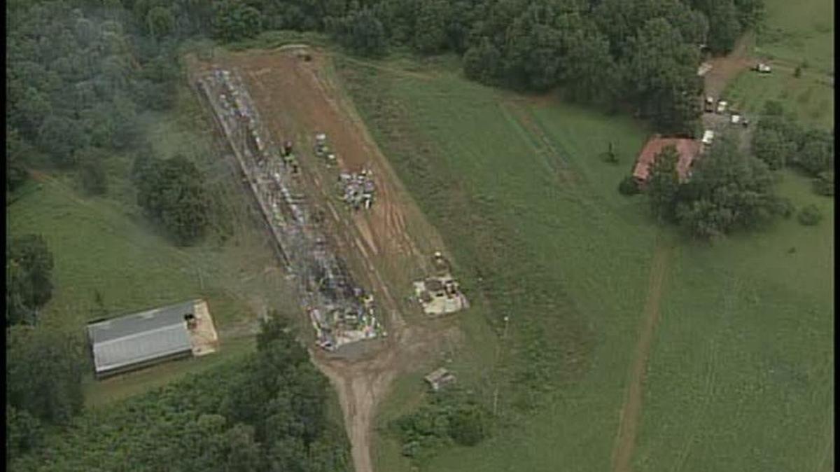 About 11,000 chickens died on a farm in Statesville Tuesday morning after a fire destroyed a chicken house.