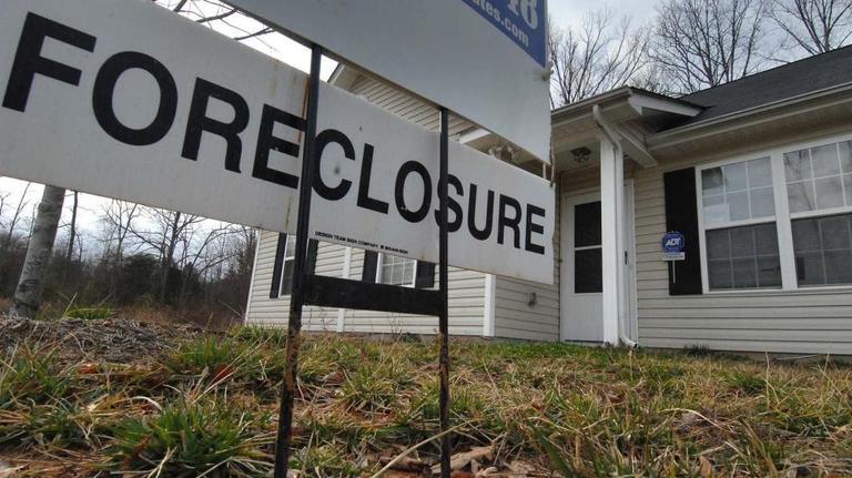 Comply or be evicted. Georgia HOAs have more power than you think. See what the law says