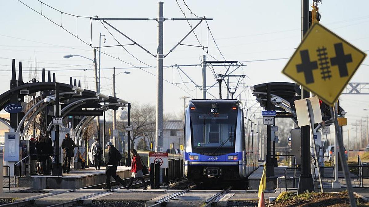 
The Charlotte Area Transit System will hold three public meetings next week to discuss rail transit options for the southeast corridor.
