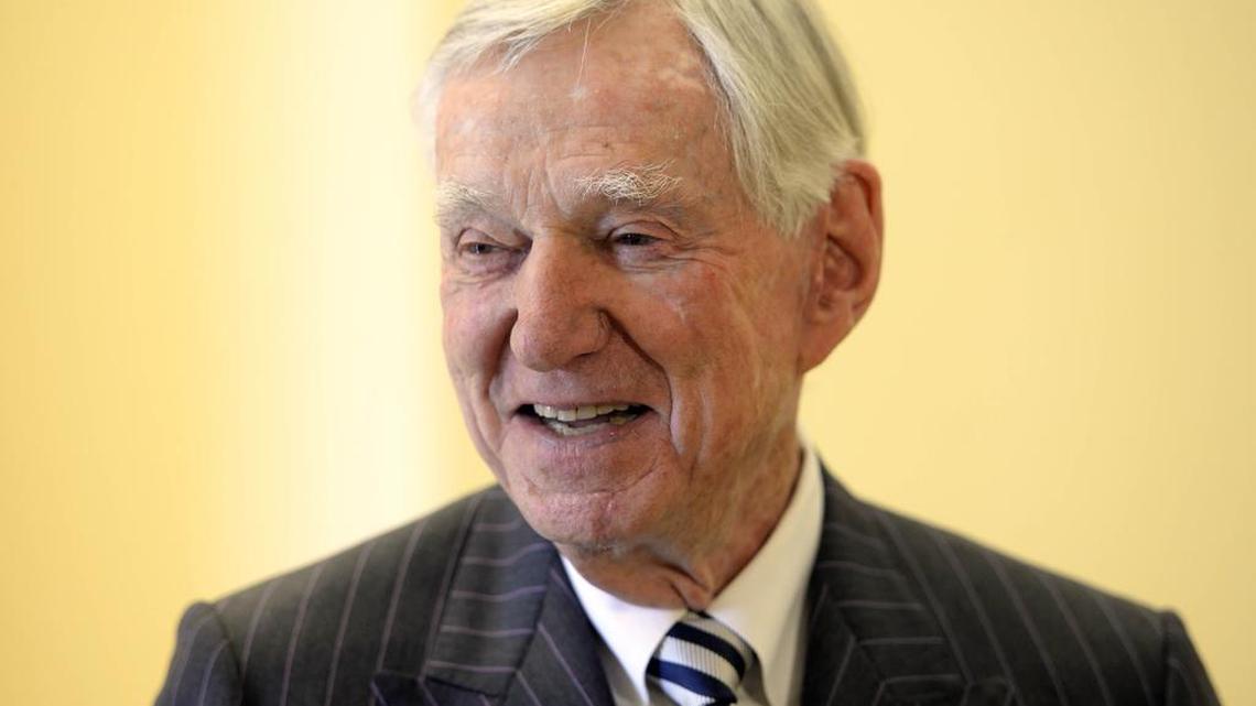David Murdock, founder of the North Carolina Research Campus and owner of Dole Food Co. Inc., smiles as he talks with the media in 2014 after announcing an endowment that will donate $15 million a year to the research facility.