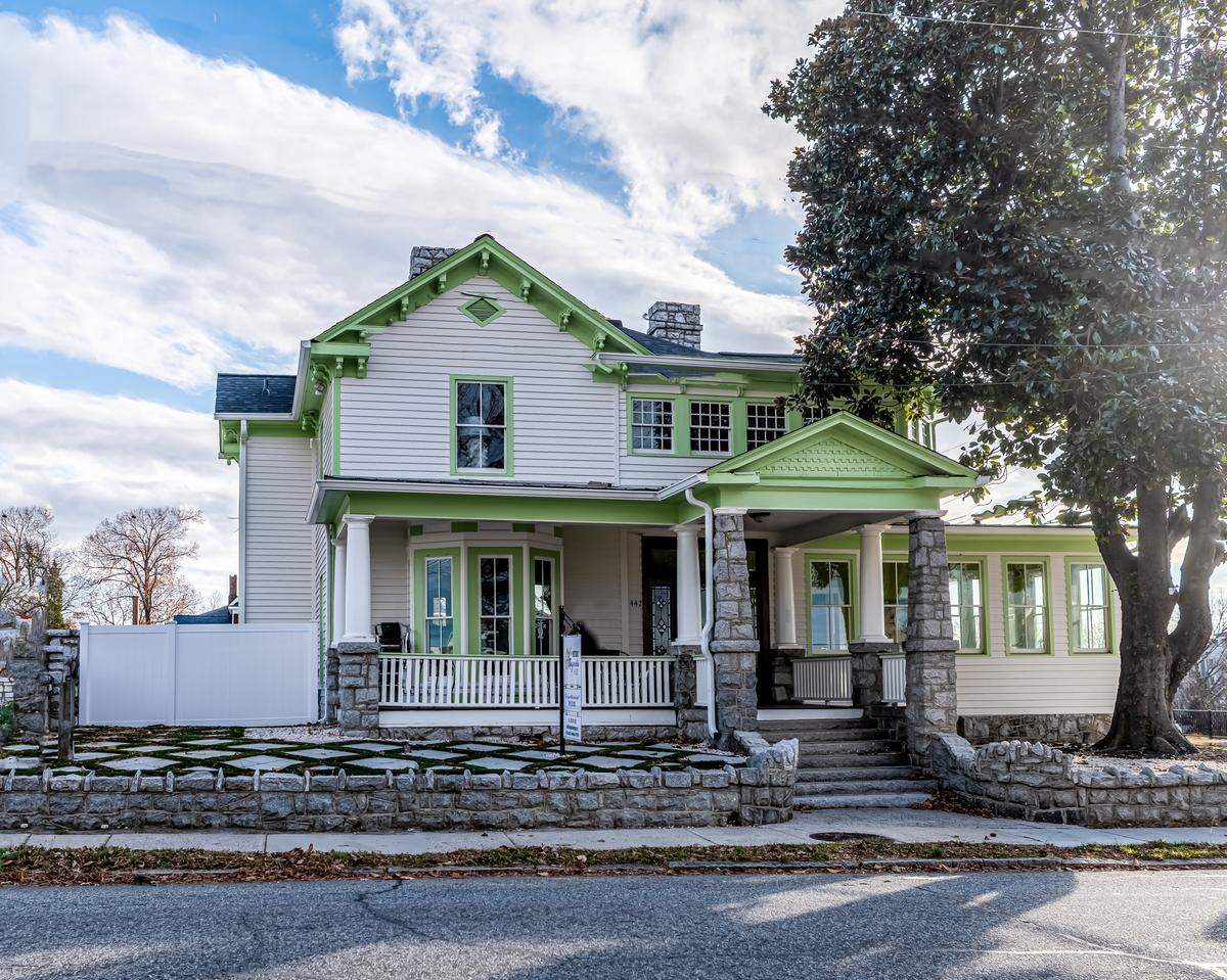 The Historic Magnolia House once hosted famous guests including Ike and Tia Turner, James Brown and Ray Charles, according to its website.