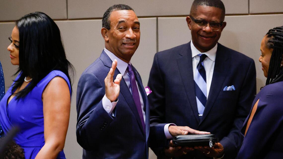 Did a Charlotte city council member break NC law by serving? Good question.