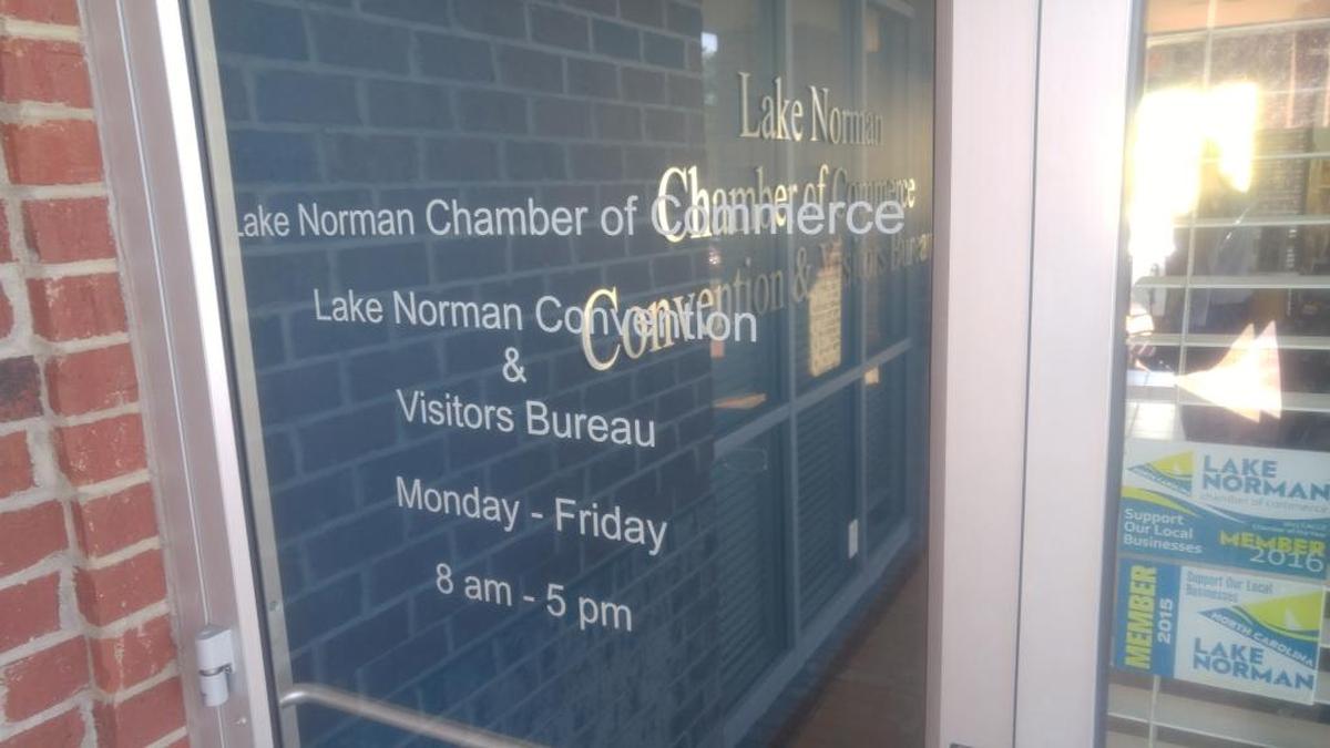 The Lake Norman Chamber of Commerce hosted the first meeting of the state’s I-77 toll lane meeting Wednesday. The media and the public was not allowed to attend.