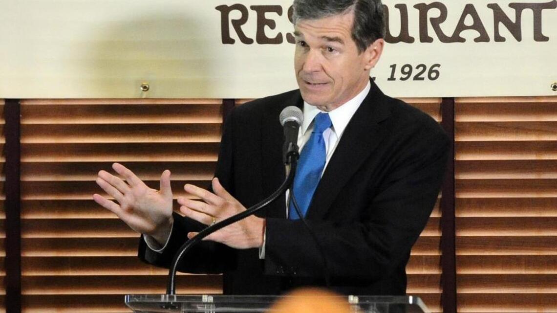 Cooper to introduce Michelle Obama Tuesday