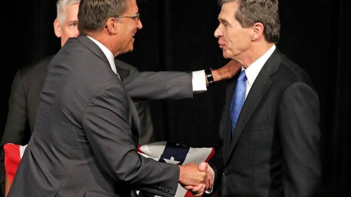 McCrory closes gap against Cooper in new poll