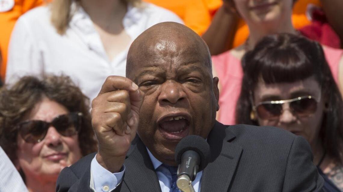 John Lewis to lead Charlotte march to polls for Clinton on Thursday