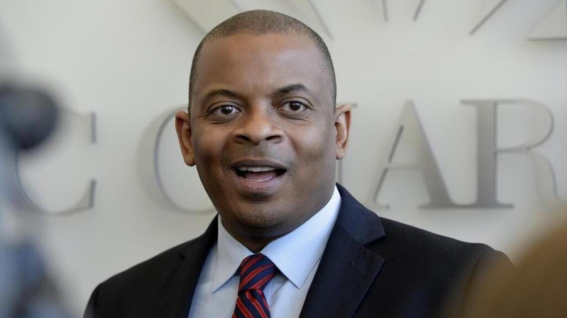 Anthony Foxx campaigns in SC for Hillary Clinton