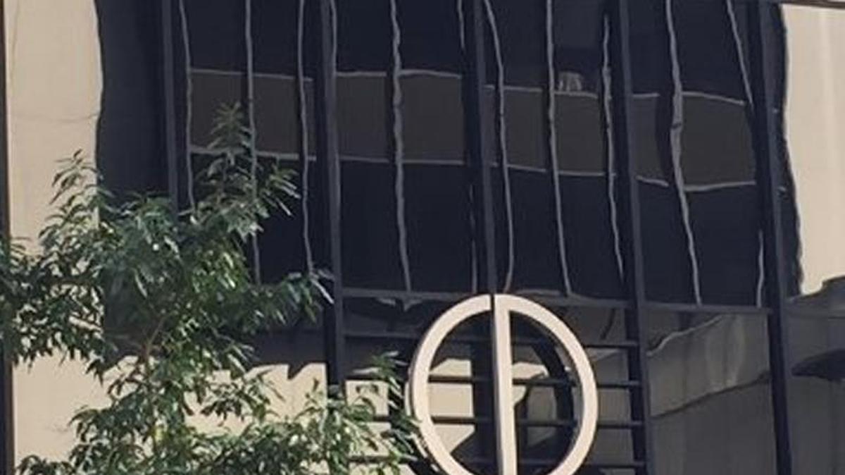 Negotiations have broken off that would have freed federal loans for students of Charlotte School of Law. Classes are to resume on Monday.