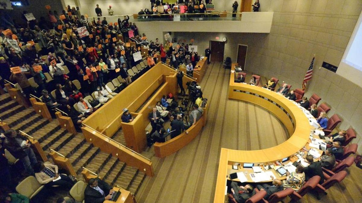 Civics 101 takes you inside meetings of the Charlotte City Council and other governing bodies in Mecklenburg County.