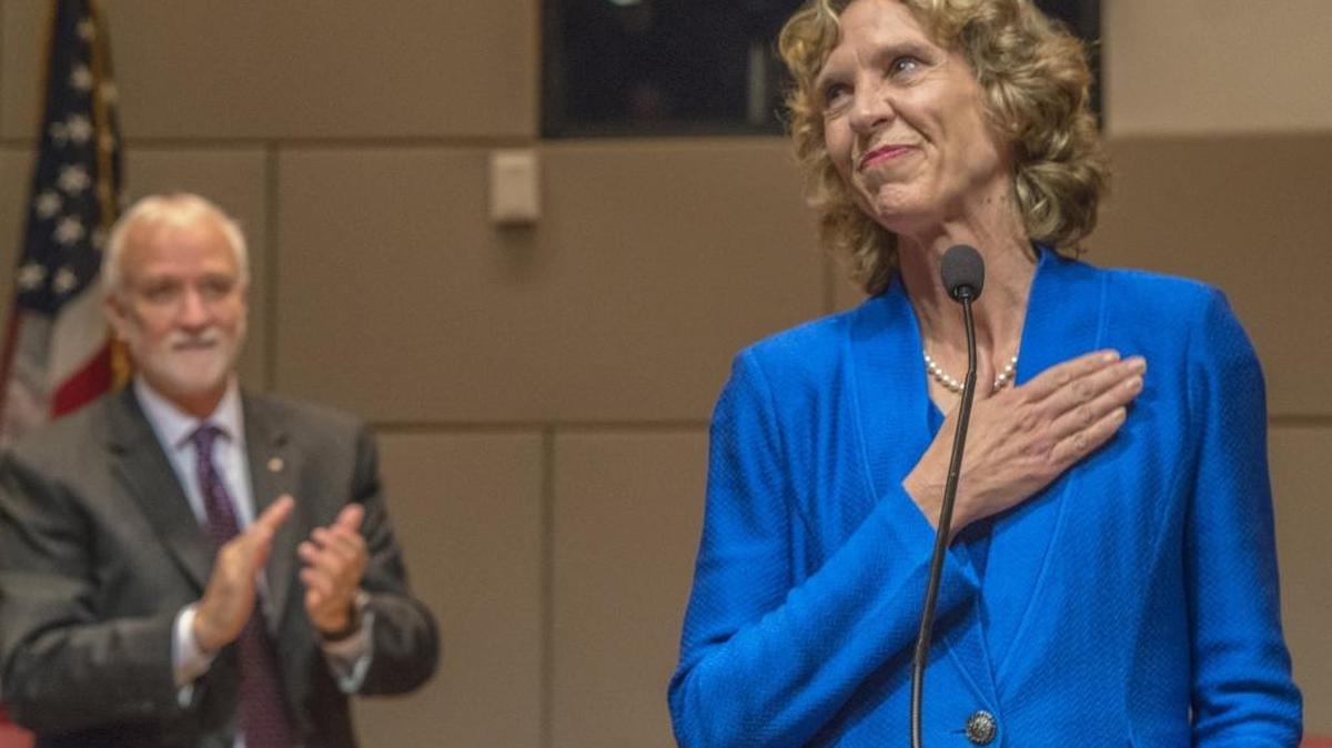 Jennifer Roberts was sworn in as mayor of Charlotte on Monday in the council chambers at the Charlotte-Mecklenburg Government Center.