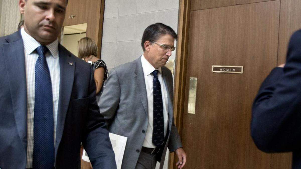 
Polls continue to show neither incumbent Gov. Pat McCrory, above center, nor presumed challenger Attorney General Roy Cooper with early reliable leads in the 2016 race.
