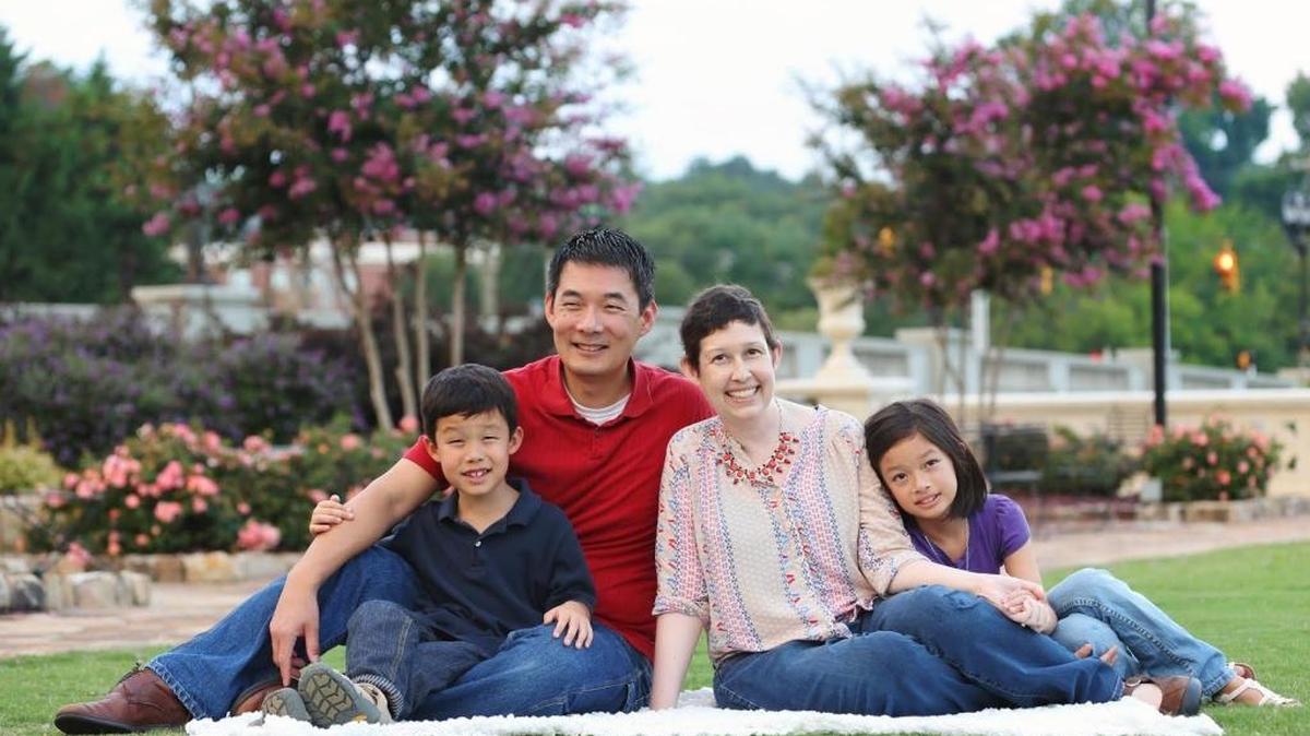 Hyong Yi, Catherine Zenga and their family.