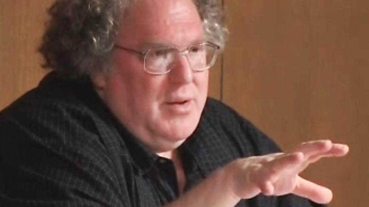State toxicologist Dr. Ken Rudo, pictured here at a public meeting in Cashiers in 2014, says he felt pressured to weaken do-not-drink warnings about well water near Duke Energy’s coal ash storage sites.