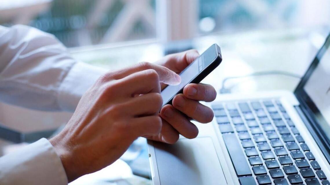 Science Briefs: Always checking your mobile device? It’s impulse