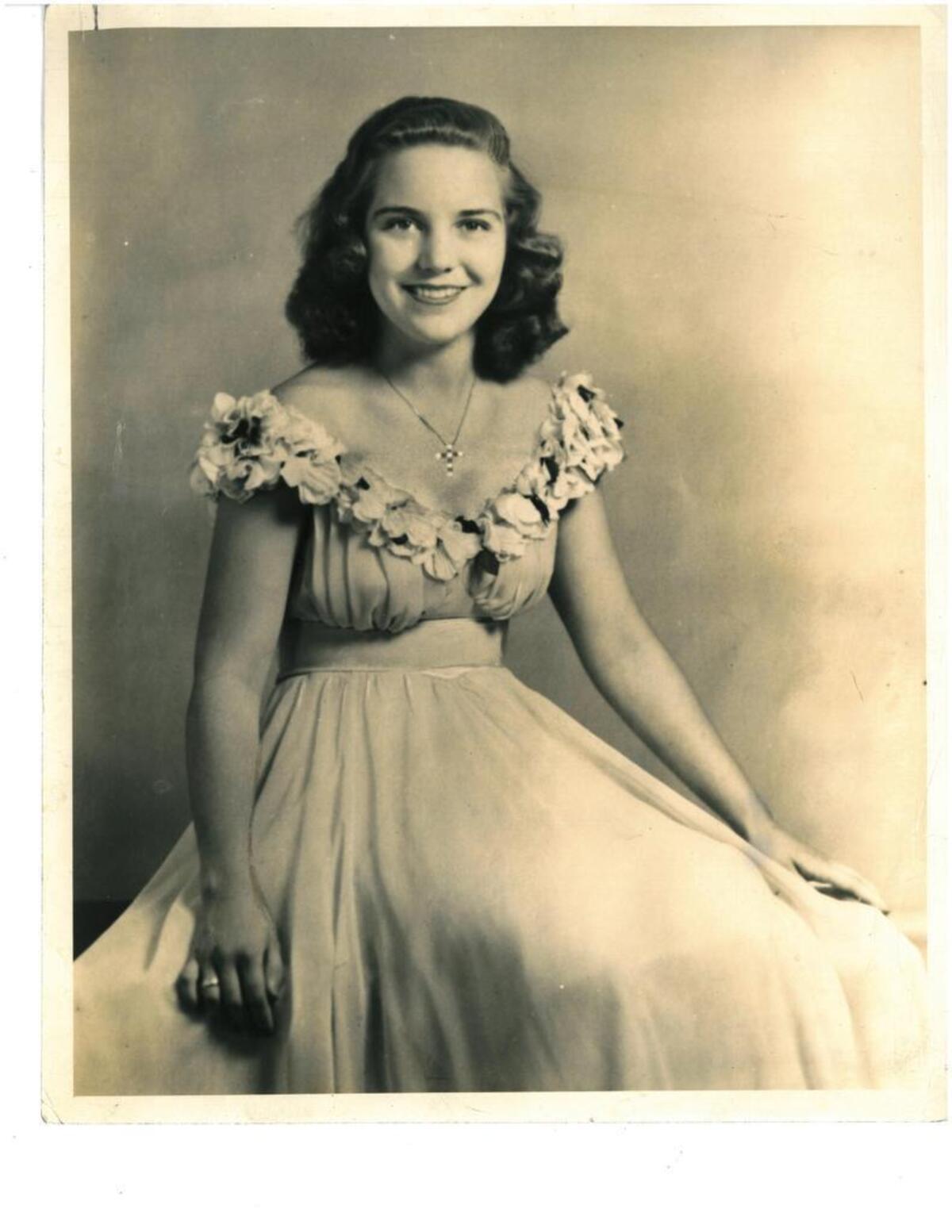 The photo of Martha Hazel used in her obituary.