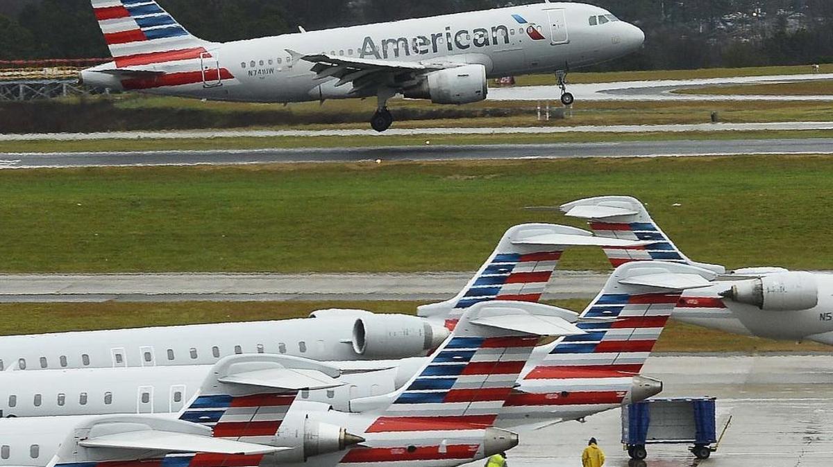 American Airlines is negotiating a new lease at Charlotte Douglas International Airport.