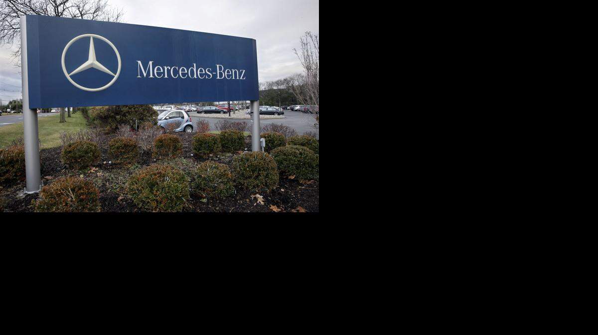 
Charlotte unsuccessfully sought a Mercedes-Benz  headquarters.
