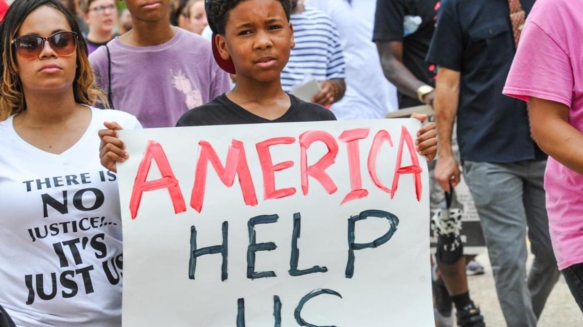 Protesters marched to the state capitol in Baton Rouge, La., on Sunday.