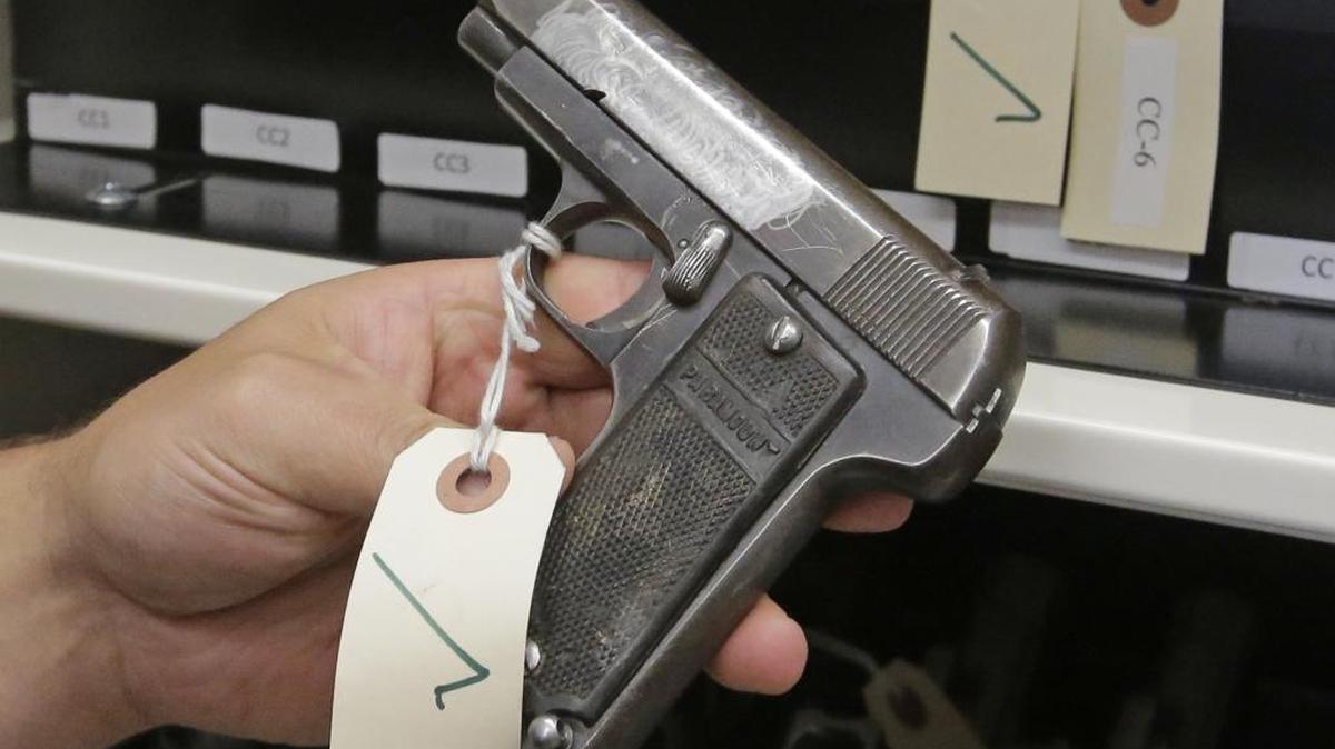 U.S. sellers contribute to the illegal gun market in Europe, Rand Corporation study shows.