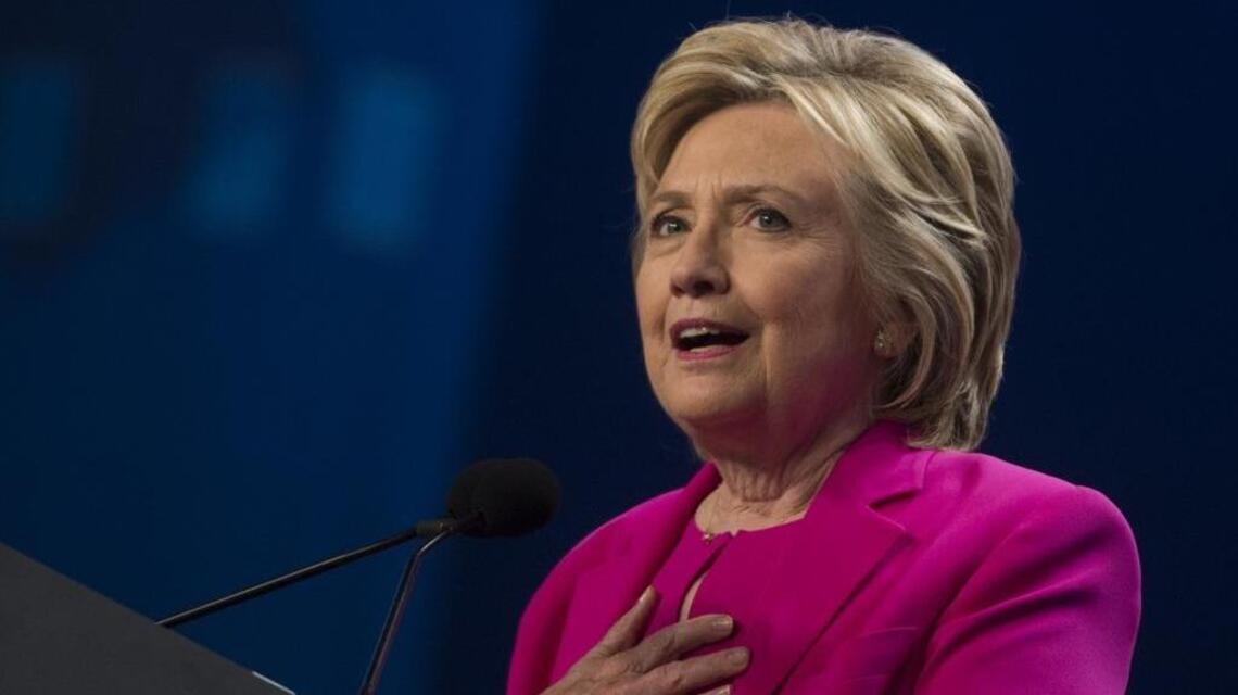 A deep, but not fatal, wound for Clinton