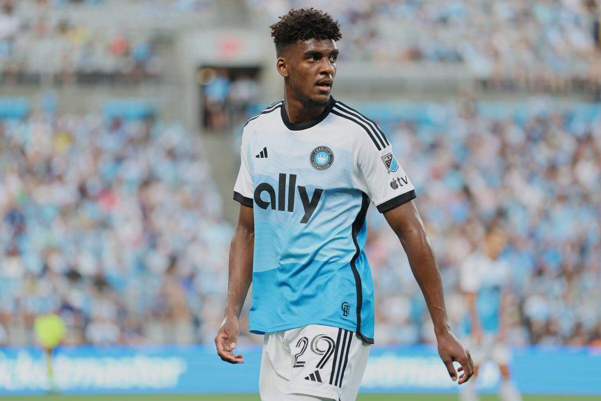 Charlotte FC defender Adilson Malanda (29) in action against D.C. United during Saturday’s first half at Bank of America Stadium.